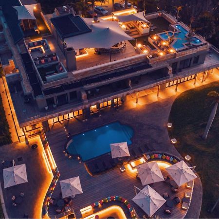 Sky Villa Boutique Hotel By Raw Africa Collection Plettenberg Bay Exterior foto Aerial view of the hotel