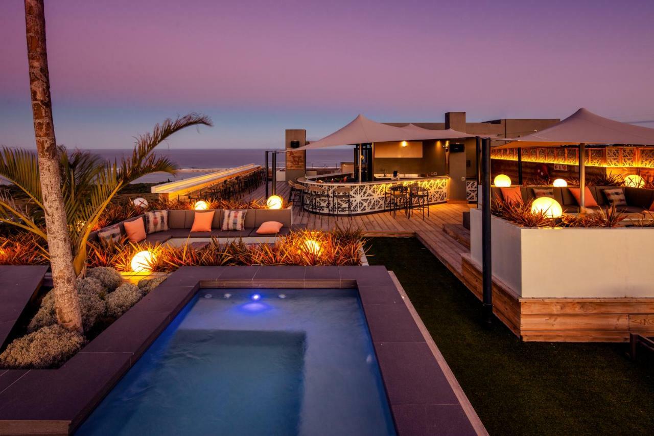 Sky Villa Boutique Hotel By Raw Africa Collection Plettenberg Bay Exterior foto The Cape Town rooftop bar