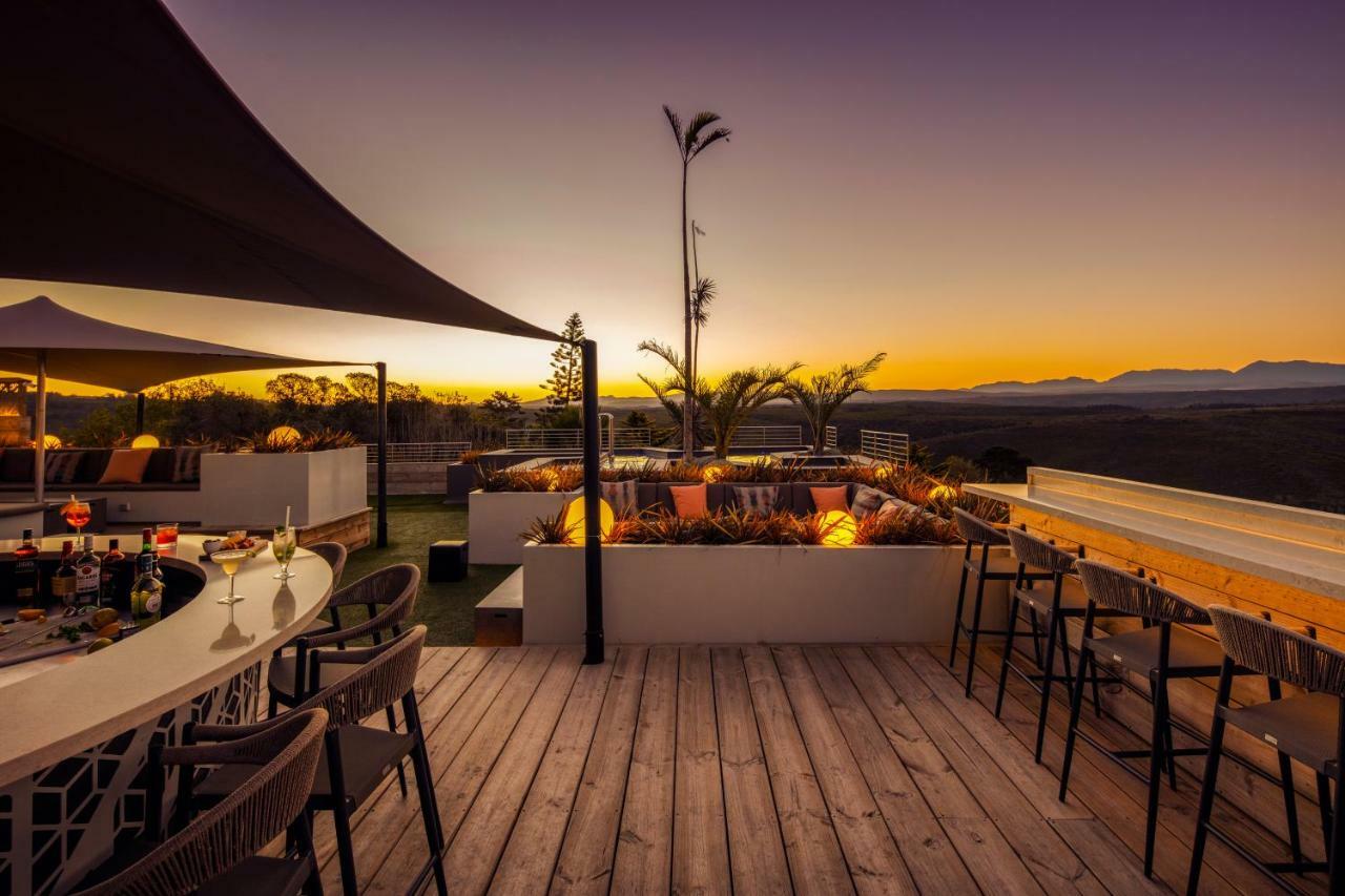 Sky Villa Boutique Hotel By Raw Africa Collection Plettenberg Bay Exterior foto The rooftop bar at the Hotel