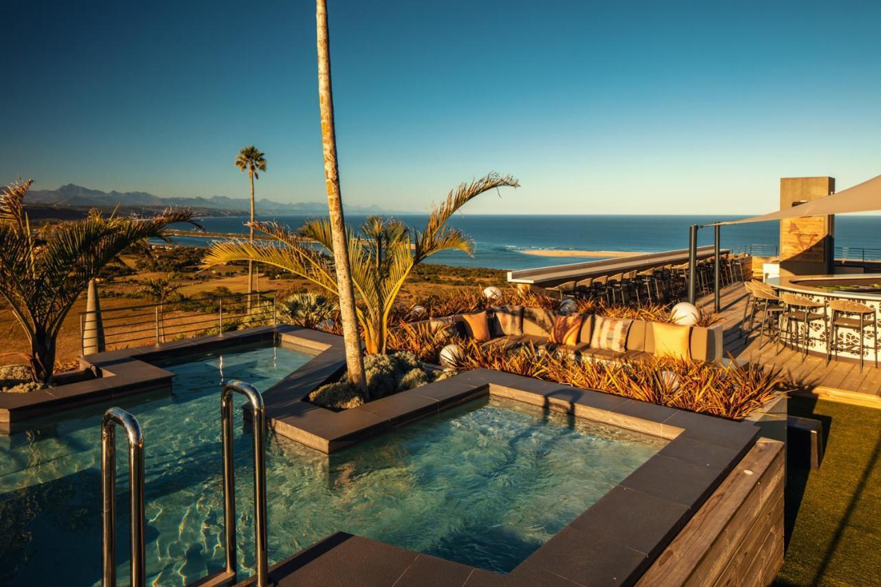 Sky Villa Boutique Hotel By Raw Africa Collection Plettenberg Bay Exterior foto The rooftop pool at the Cape of Good Hope